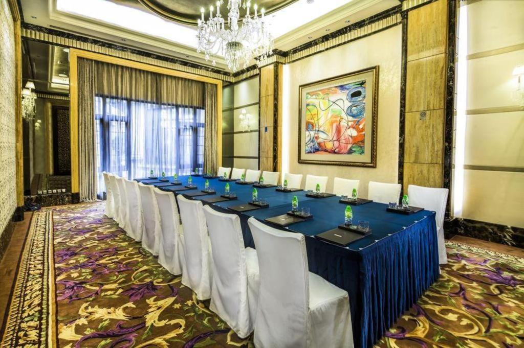 Chateau Starriver Guangzhou Peninsula Exteriér fotografie