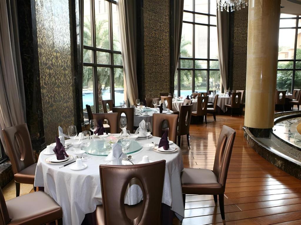 Chateau Starriver Guangzhou Peninsula Exteriér fotografie