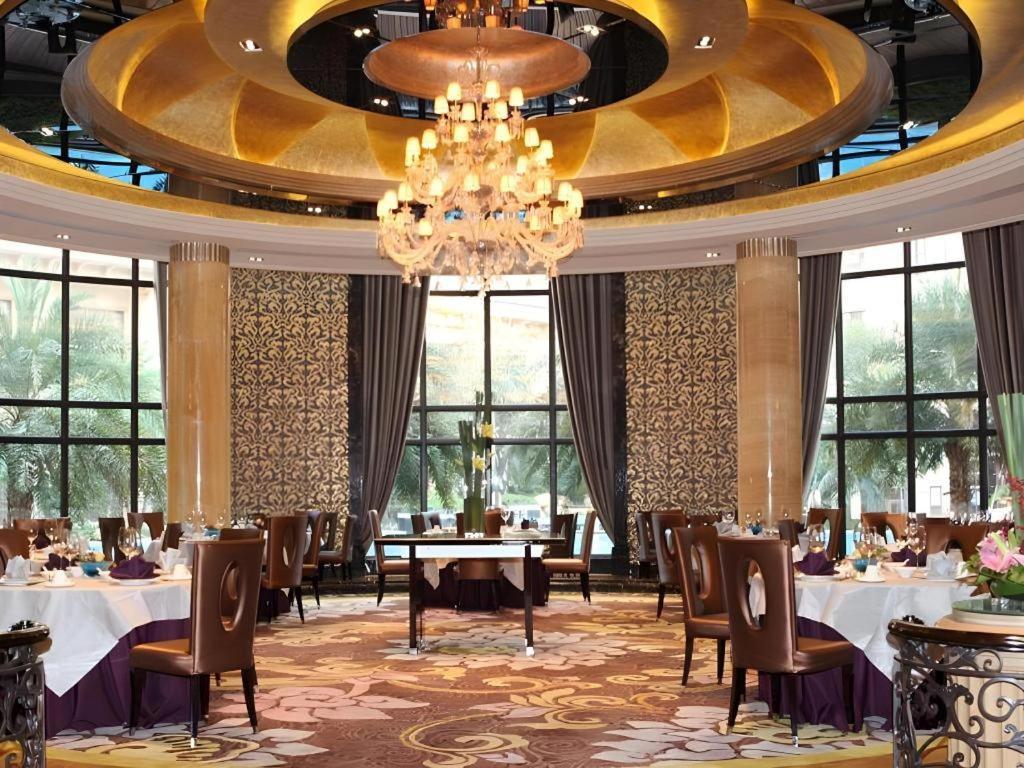 Chateau Starriver Guangzhou Peninsula Exteriér fotografie